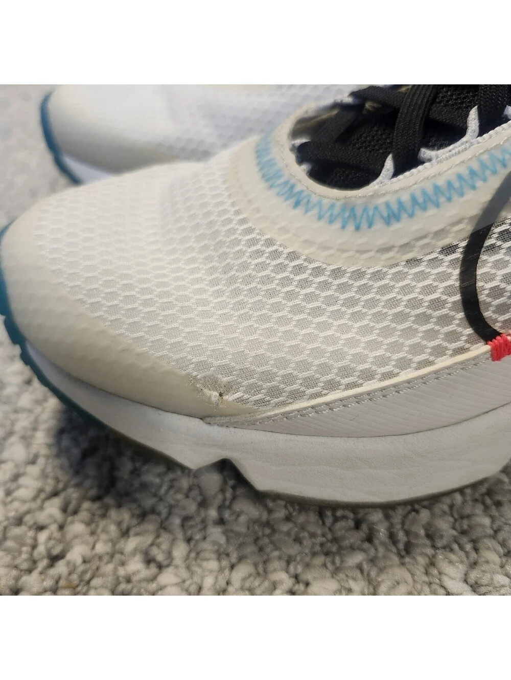 Nike Air Max 2090 Pure Platinum White and Blue Sneakers Size 6Y